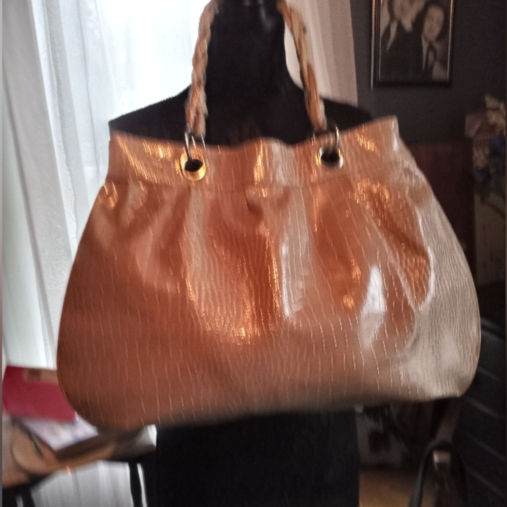 SNAKESKIN PRINT JESSICA SIMPSON TOTE BAG